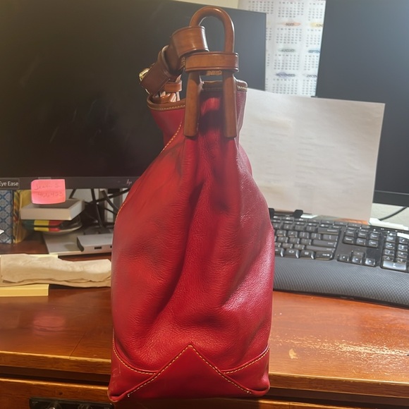 Dooney and Bourke Handbag - Picture 4 of 12